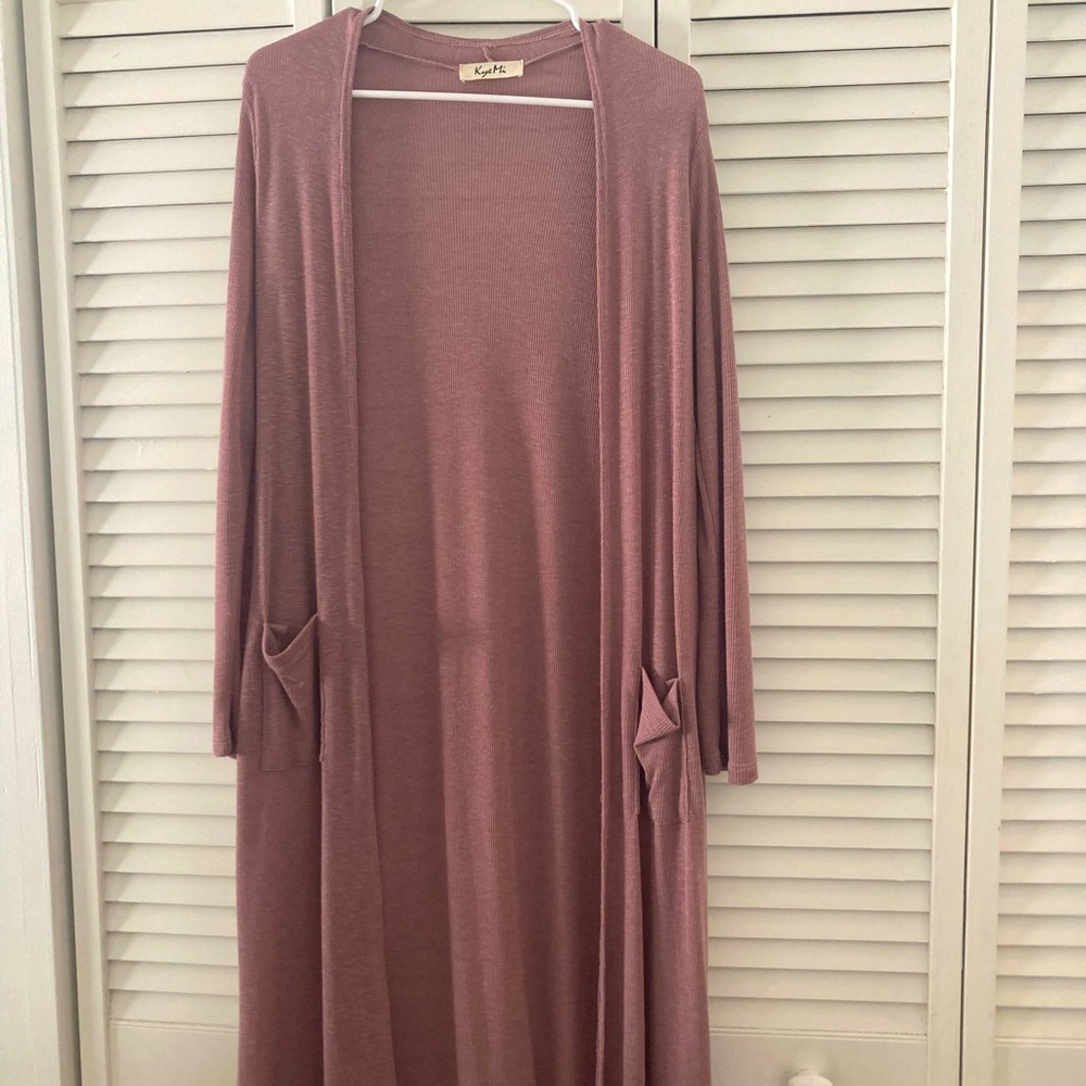Knee length Mauve colored sweater